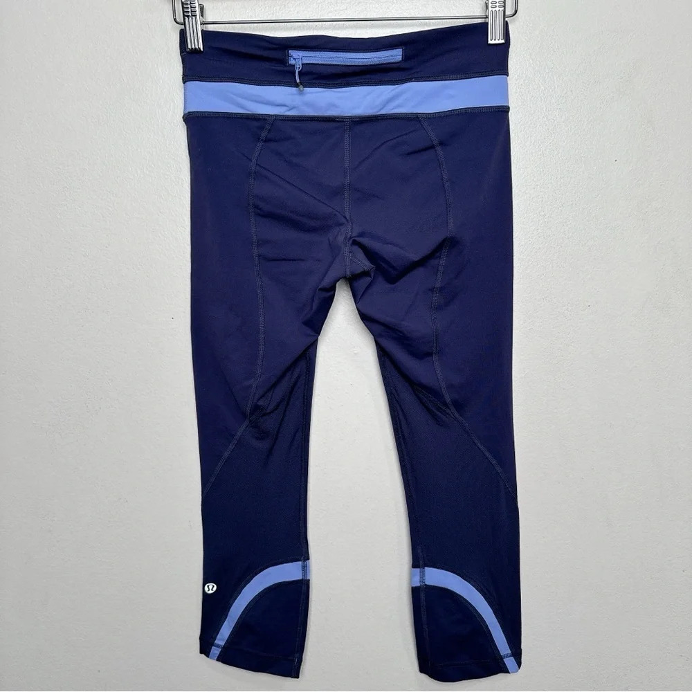 Lululemon Womens 4 Run Inspire Crop II Cadet Blue Lullaby - Picture 14 of 14